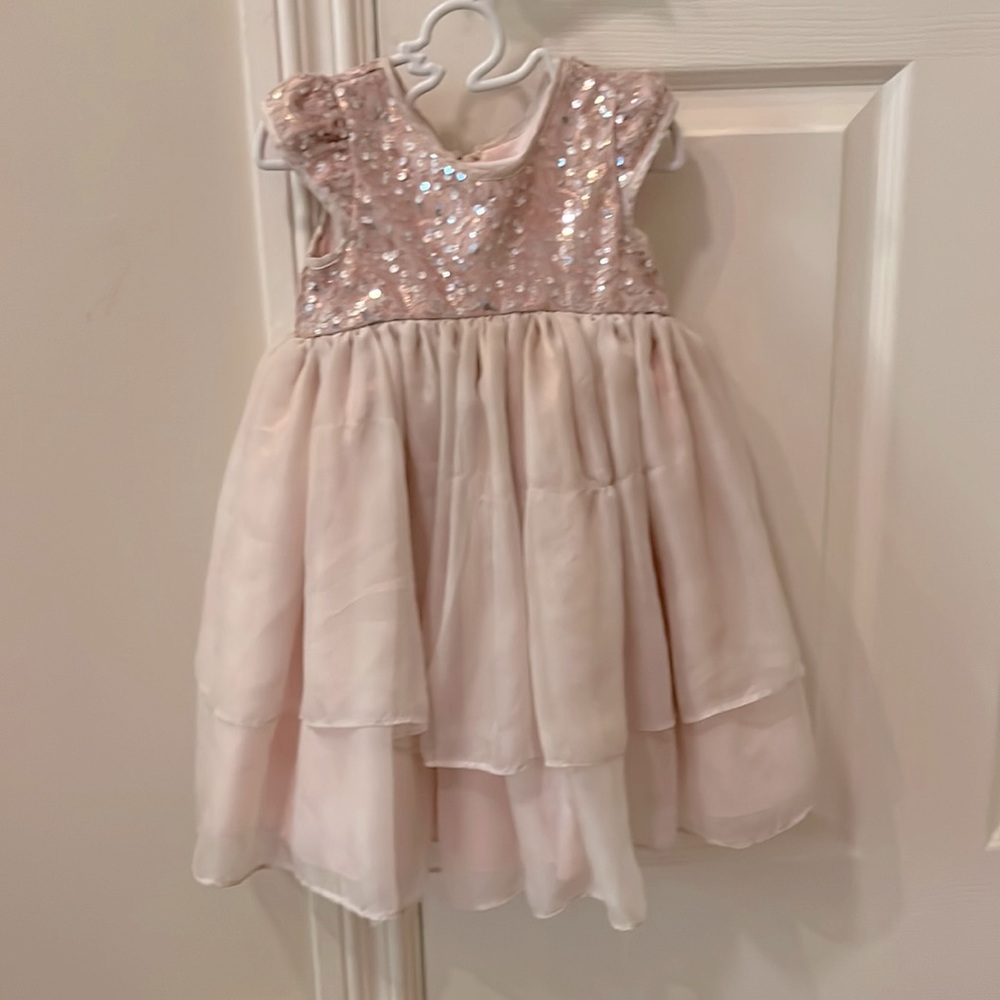 2T special occasions cream peach dress with multiple layers and sequins.